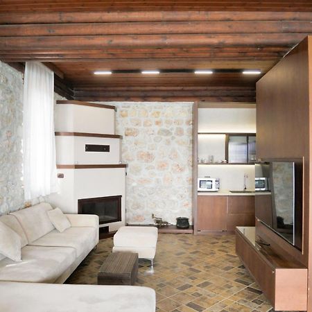 Seaside Duplex Stone Villa Qeparo Bagian luar foto