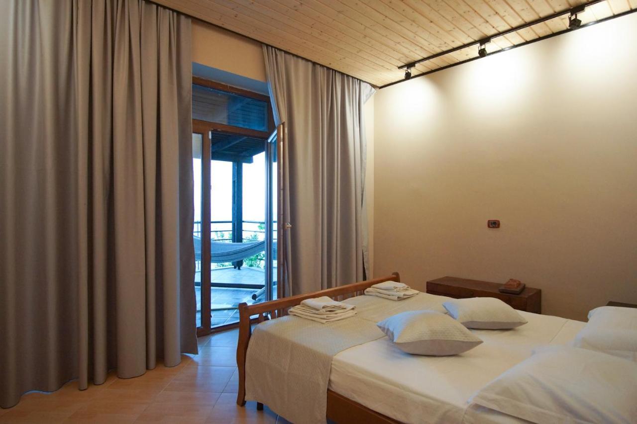 Seaside Duplex Stone Villa Qeparo Bagian luar foto