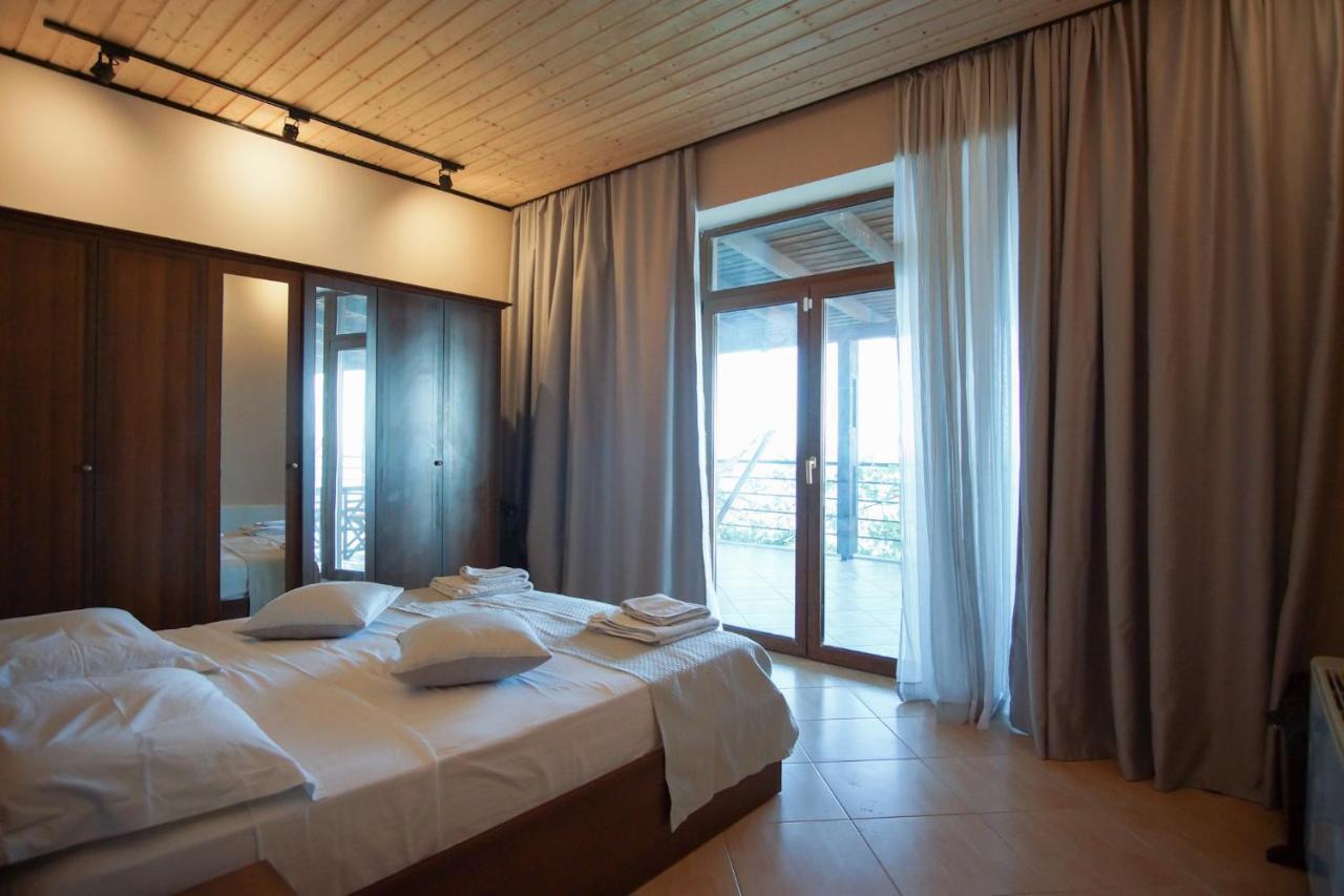 Seaside Duplex Stone Villa Qeparo Bagian luar foto