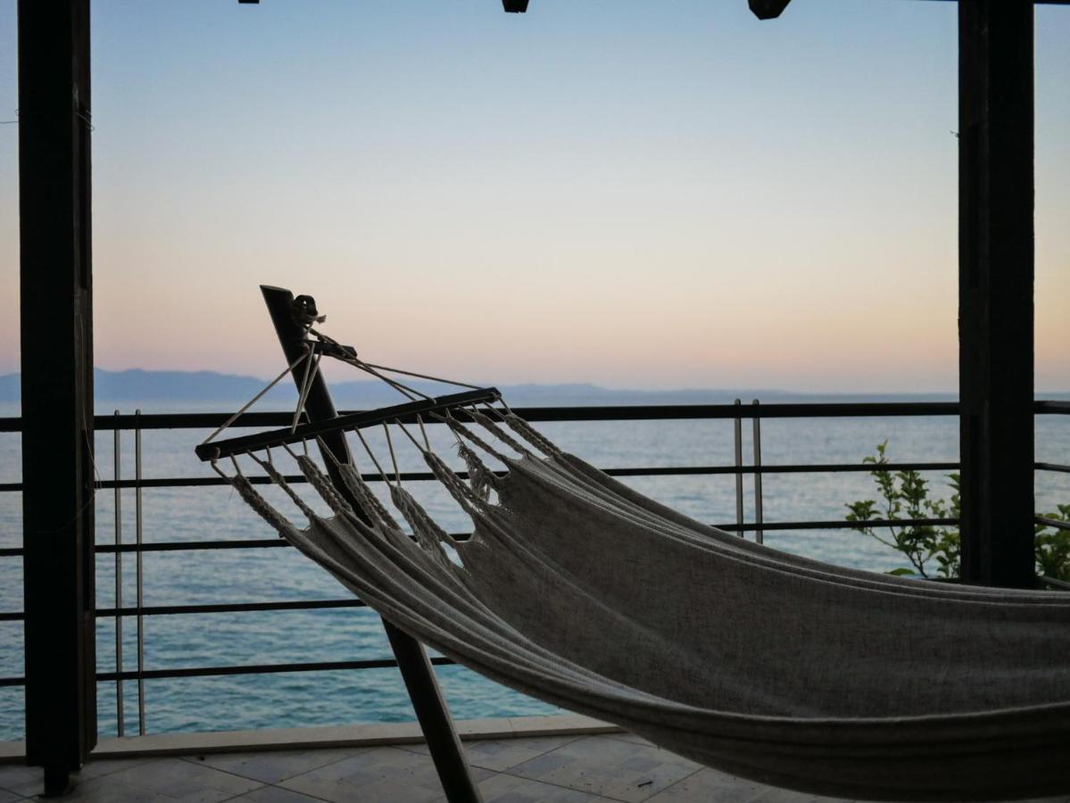 Seaside Duplex Stone Villa Qeparo Bagian luar foto
