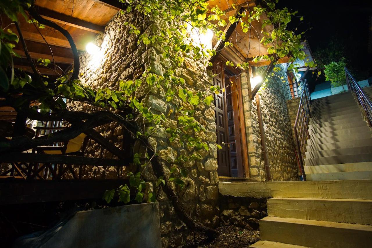 Seaside Duplex Stone Villa Qeparo Bagian luar foto