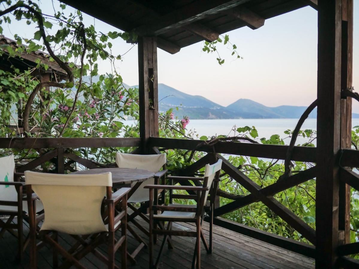 Seaside Duplex Stone Villa Qeparo Bagian luar foto