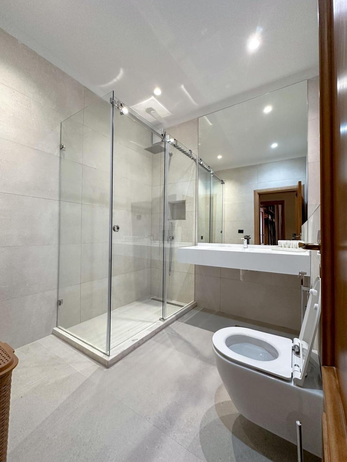 Seaside Duplex Stone Villa Qeparo Bagian luar foto
