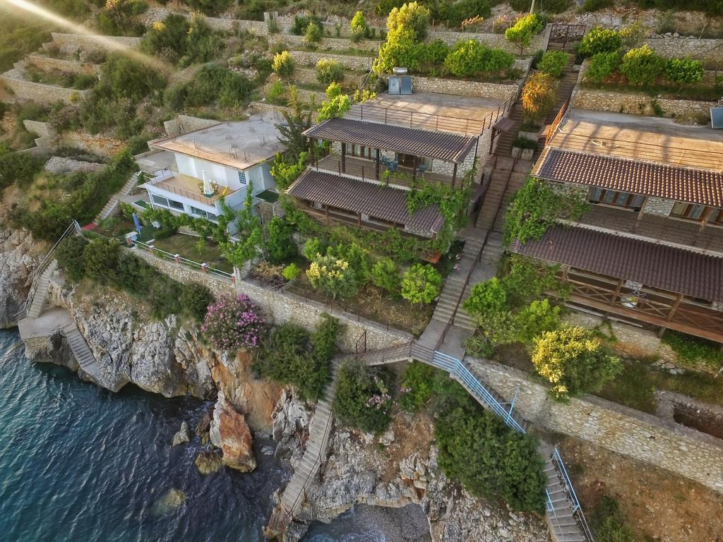 Seaside Duplex Stone Villa Qeparo Bagian luar foto